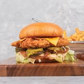 CHICKEN FILLET BURGER