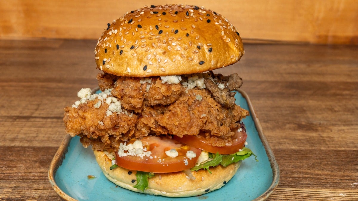 ‘Shroom & Blue Chicken Burger