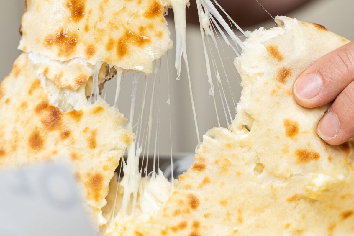 Cheese Naan