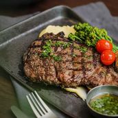 Tenderloin Steak platter����طبق ستيك تندرلوين مشوي