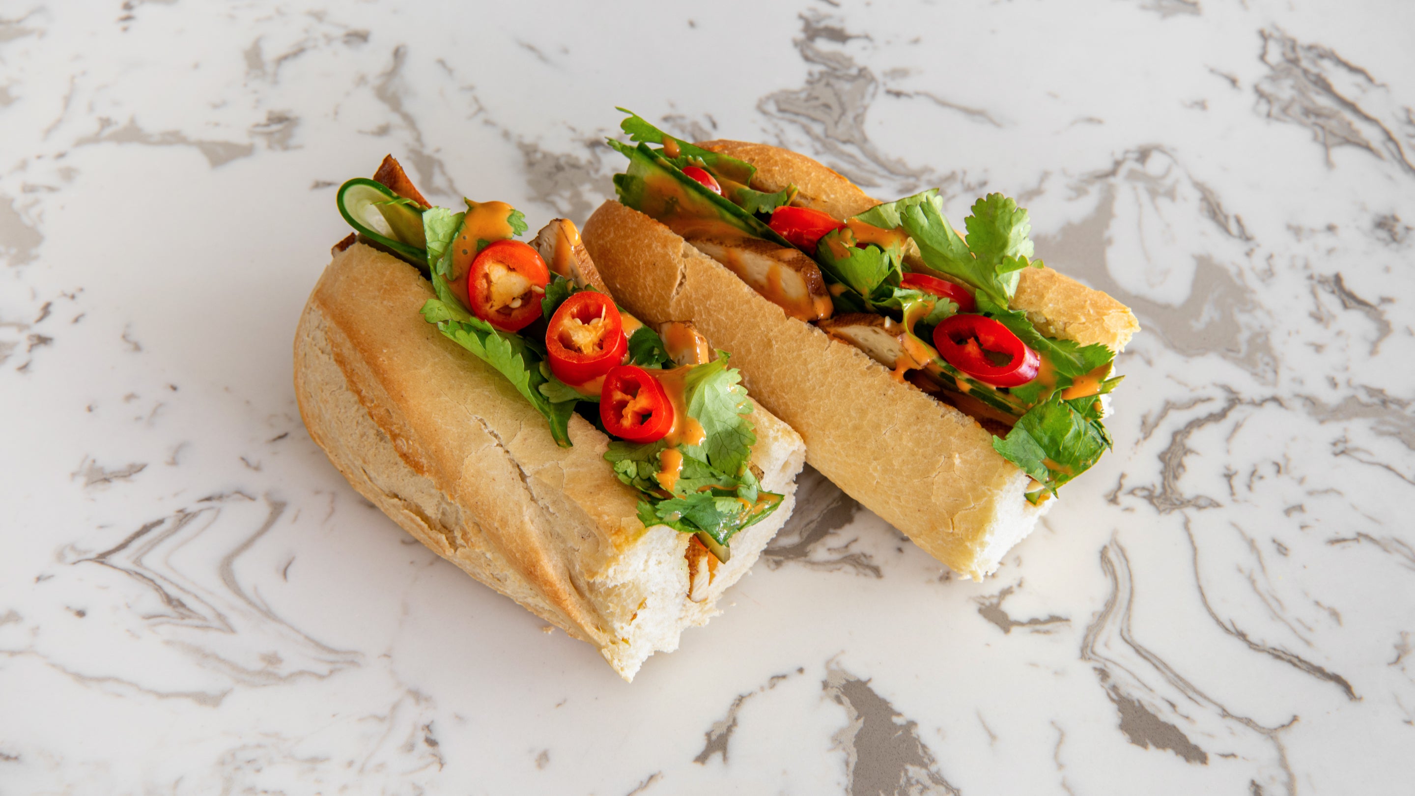 Signature-Banh Mi Tofu 五香豆腐干越南法棍