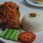 TIMBEL BEBEK (sambal terasi or bawang) duck