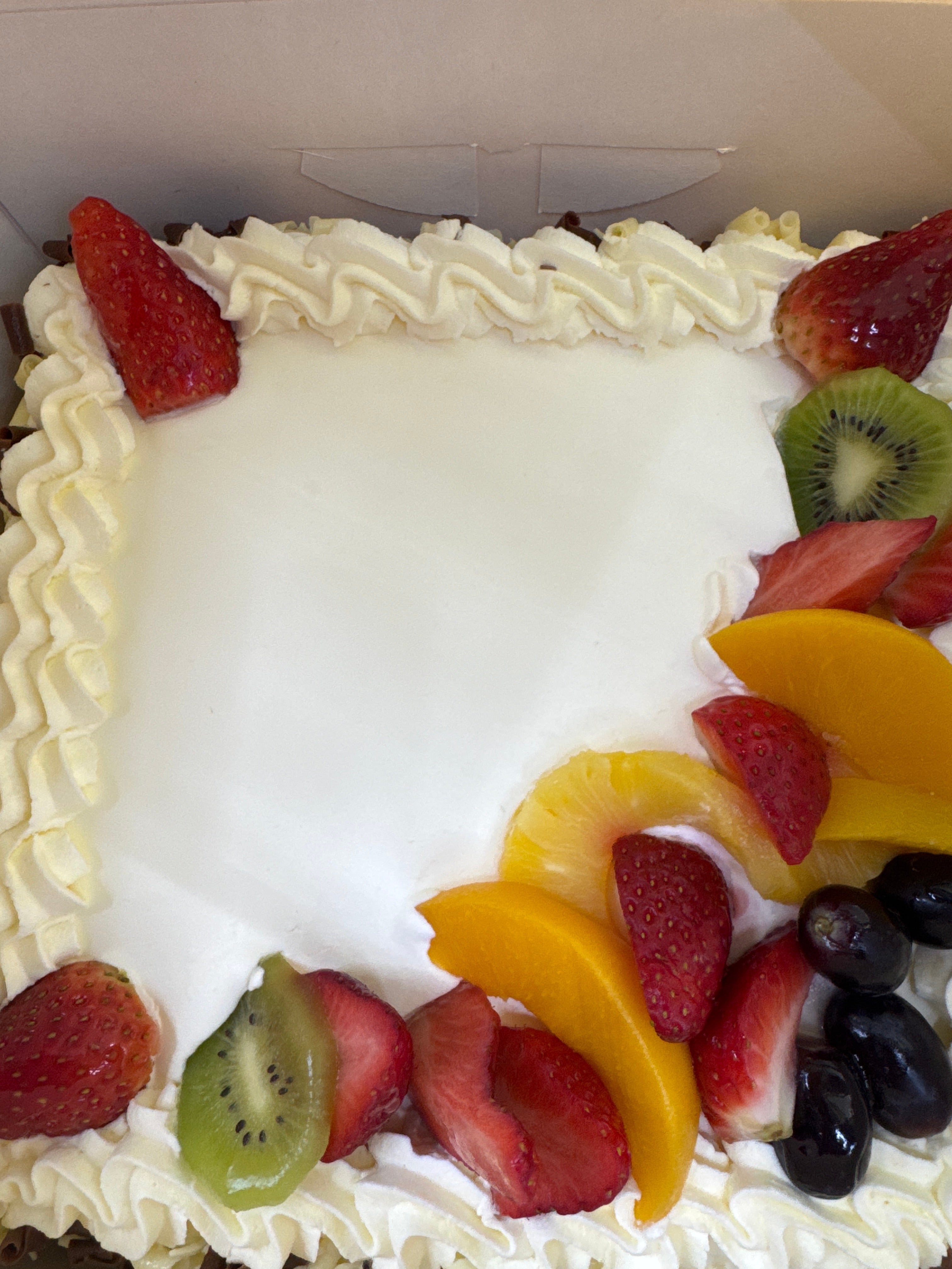 Fruit Fancy Cake 9"