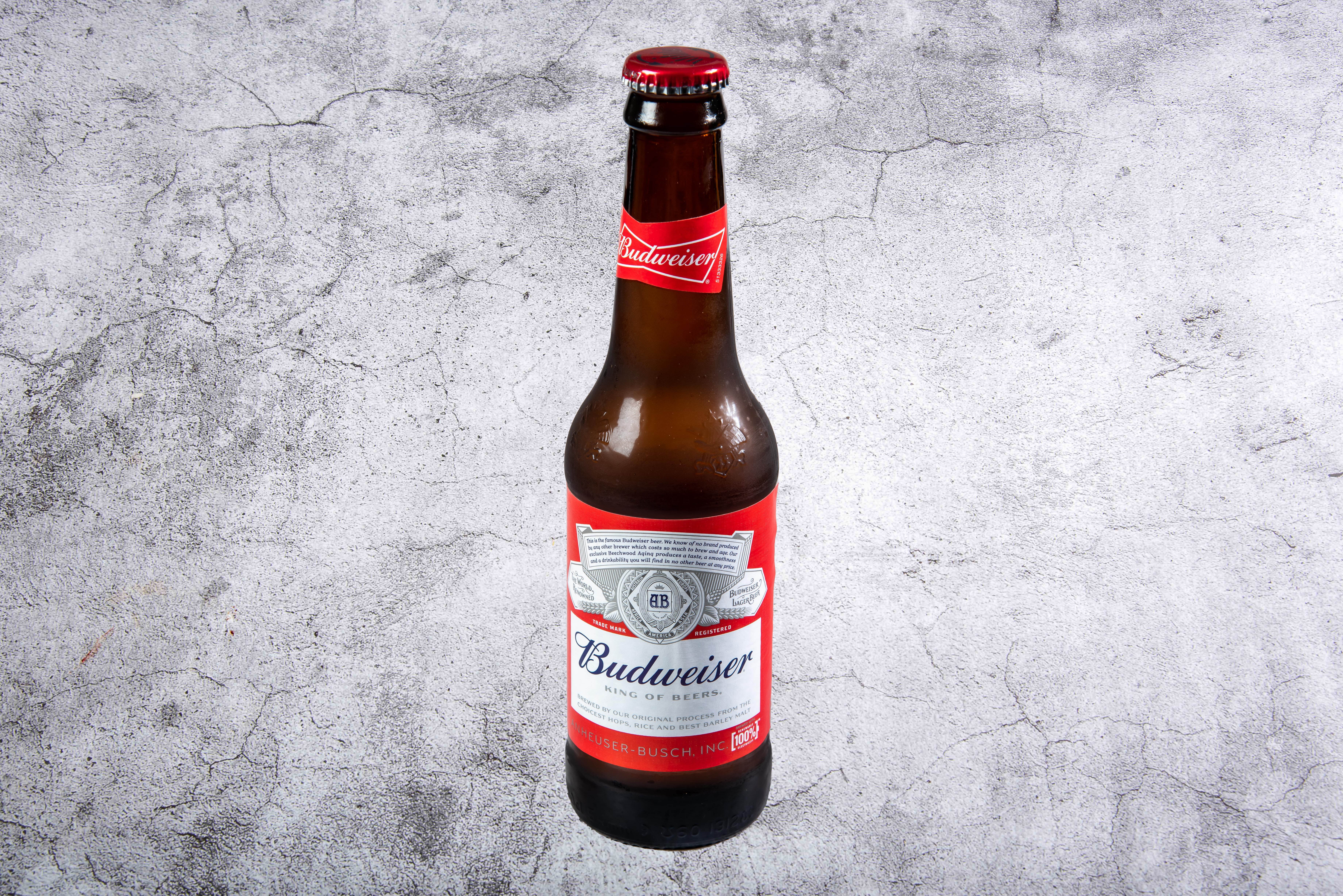 Budweiser (330ml) 4.50 ABV