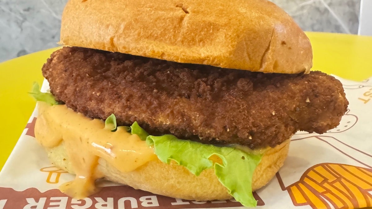 Butter chicken burger