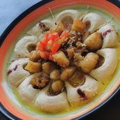 Hummus with fish
