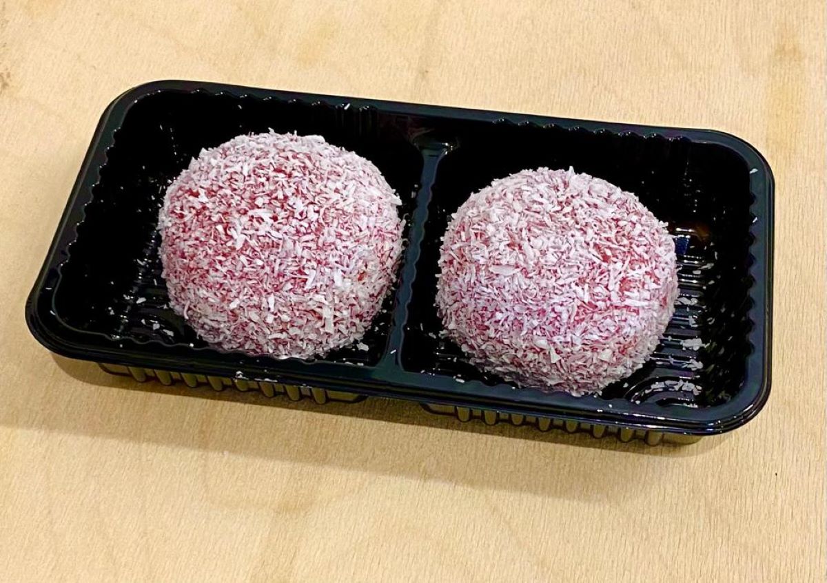 Ai No Mochi Raspberry & Coconut