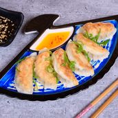 CHICKEN GYOZA