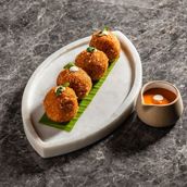 Crispy Chicken Balls