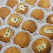 Choux Craqueline 20 Pieces