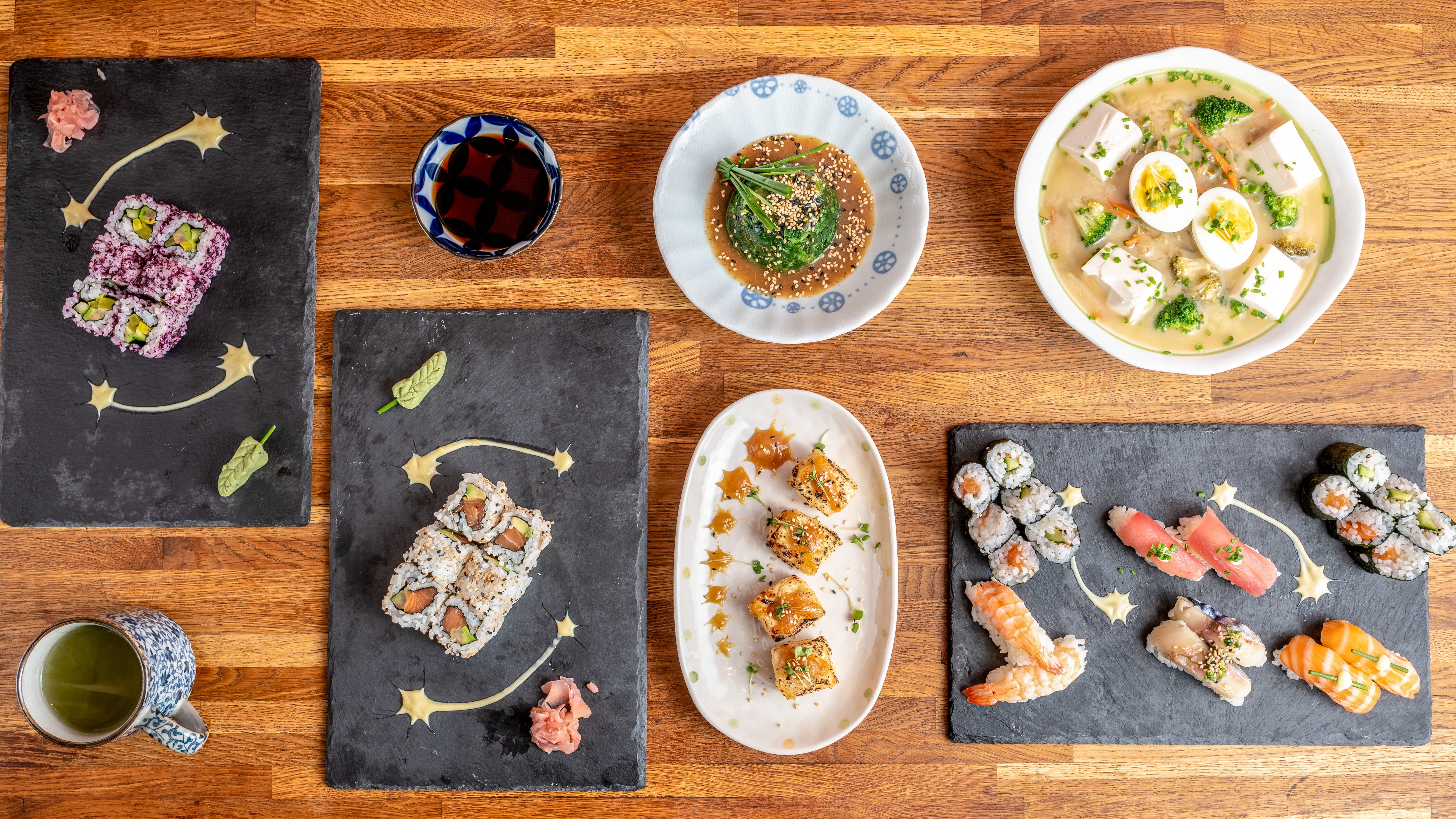 Eat Sushi