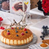 Cheesecake With Flowers 3