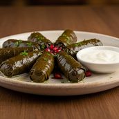 Yalanji (Vine Leaves) Plate (8 Pcs)