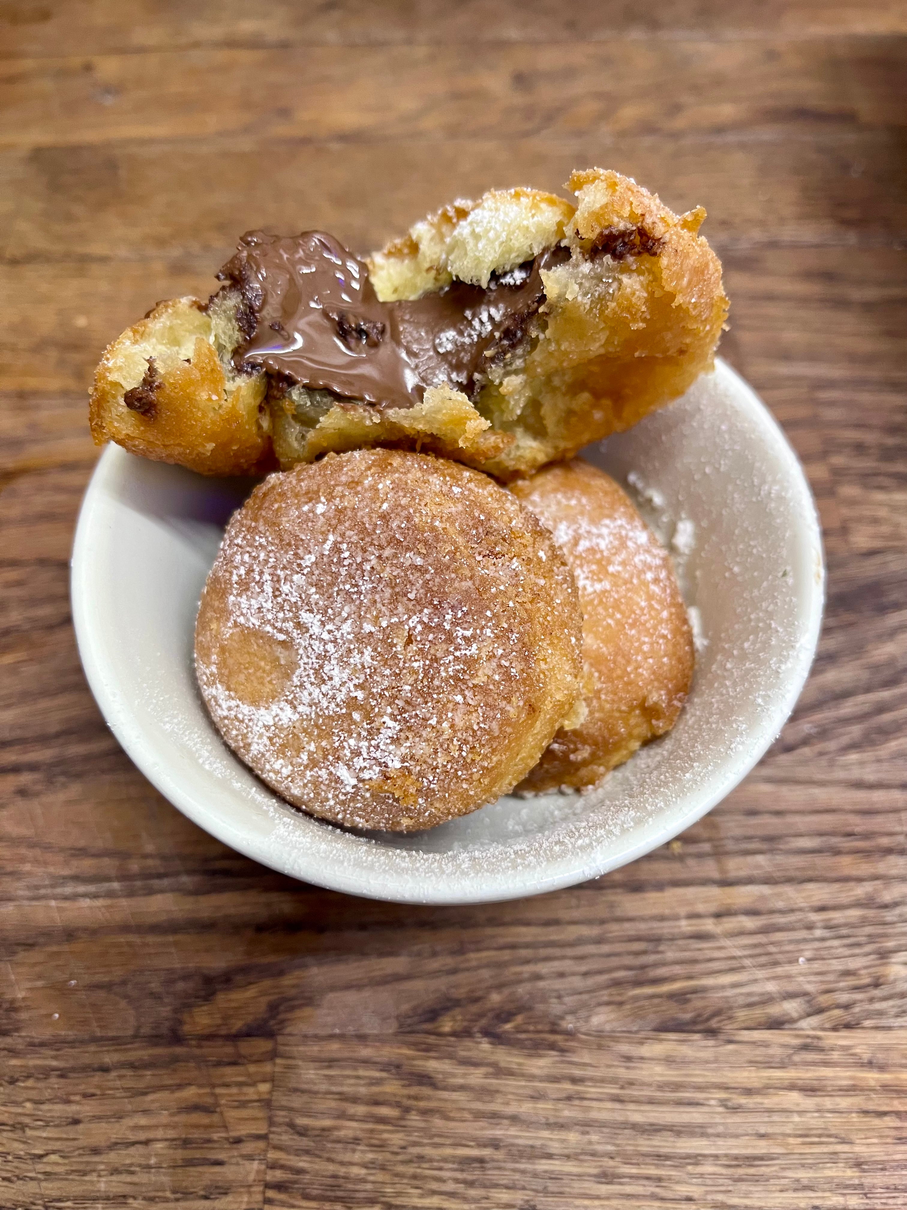 Mini Nutella donuts