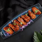 Chicken Wings (Buffalo Wings)