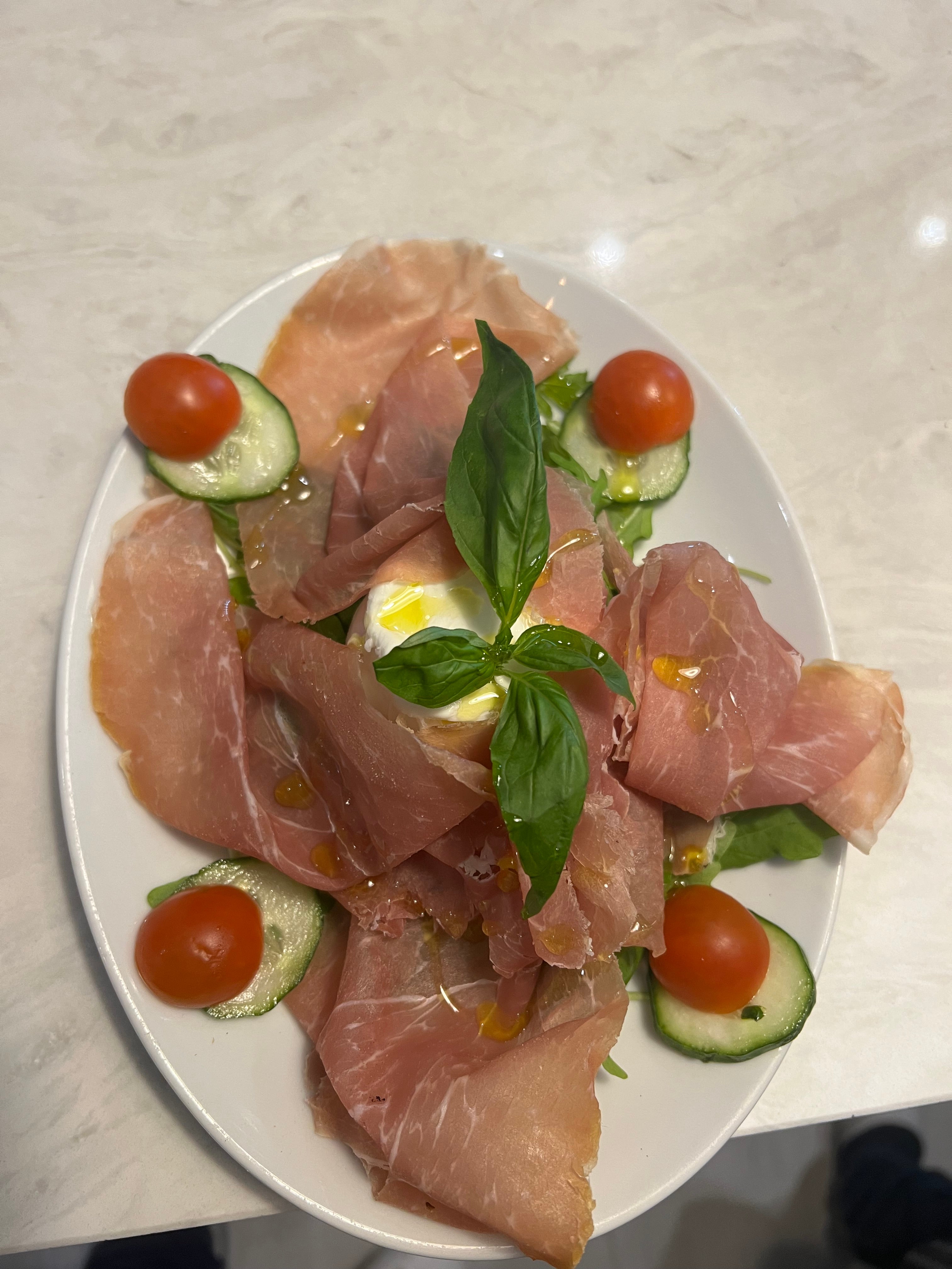 Crudo E Burrata