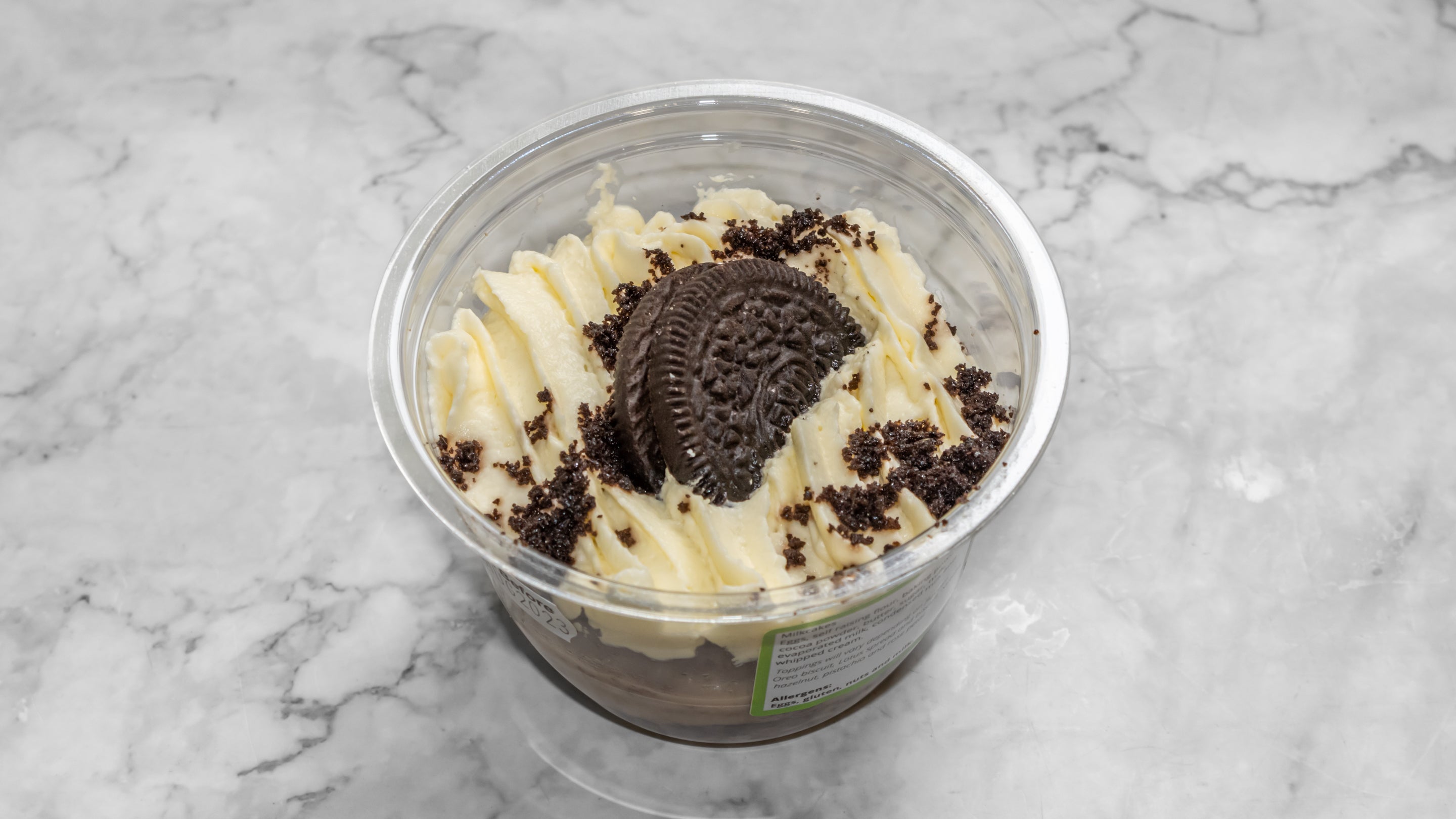 Cookies and Cream Milk Cake