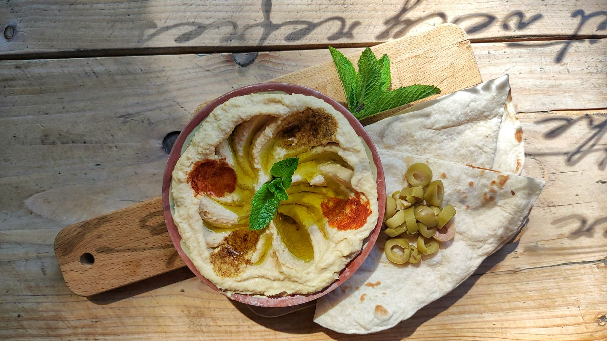 Hummus deal (pita bread and salad)