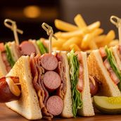 HOTDOG CLUB