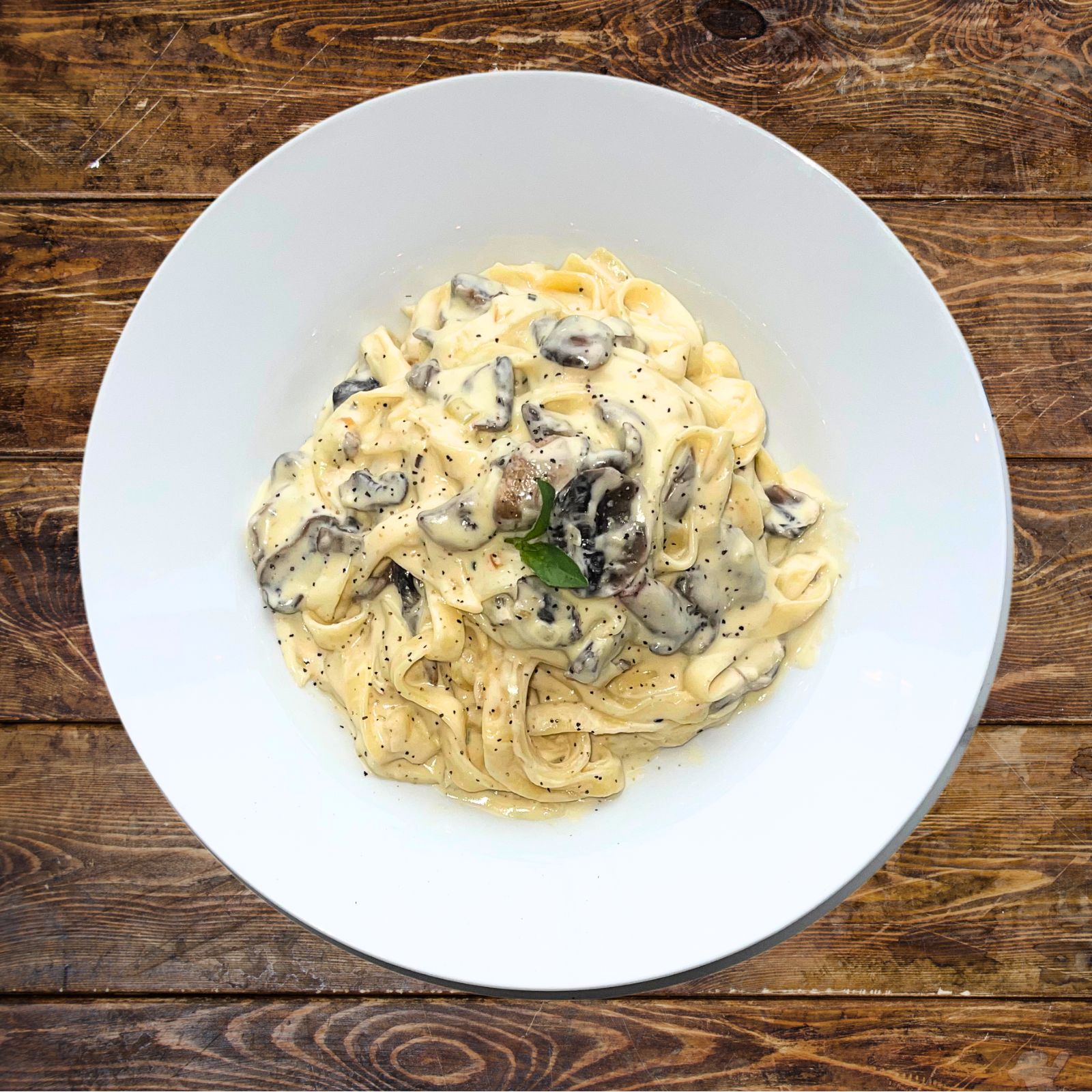 Pasta Mushrooms in white cream