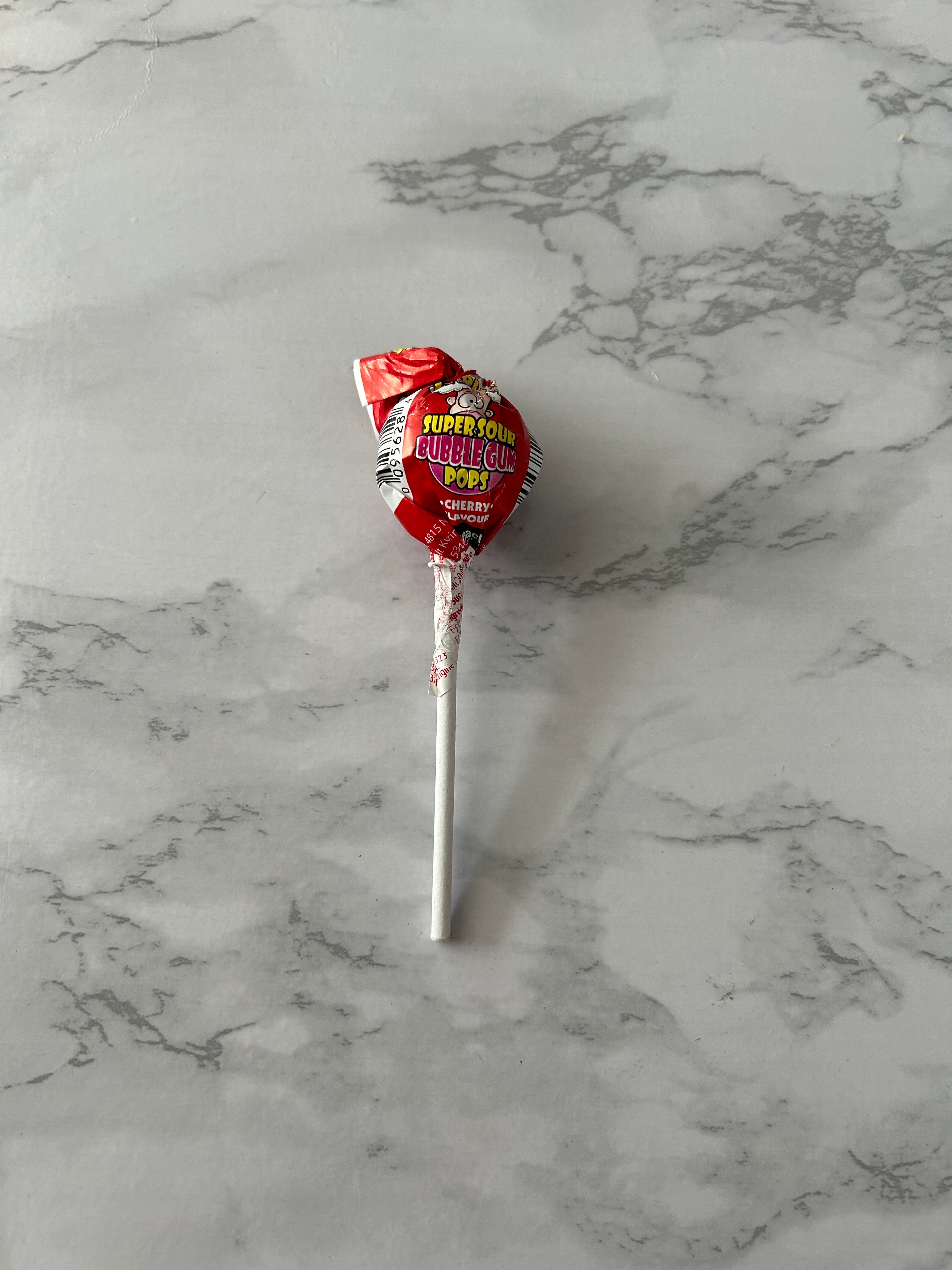Warheads Super Sour Bubble-gum Pops Cherry