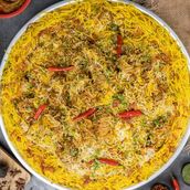 Chicken Biryani Tray For 5 Persons