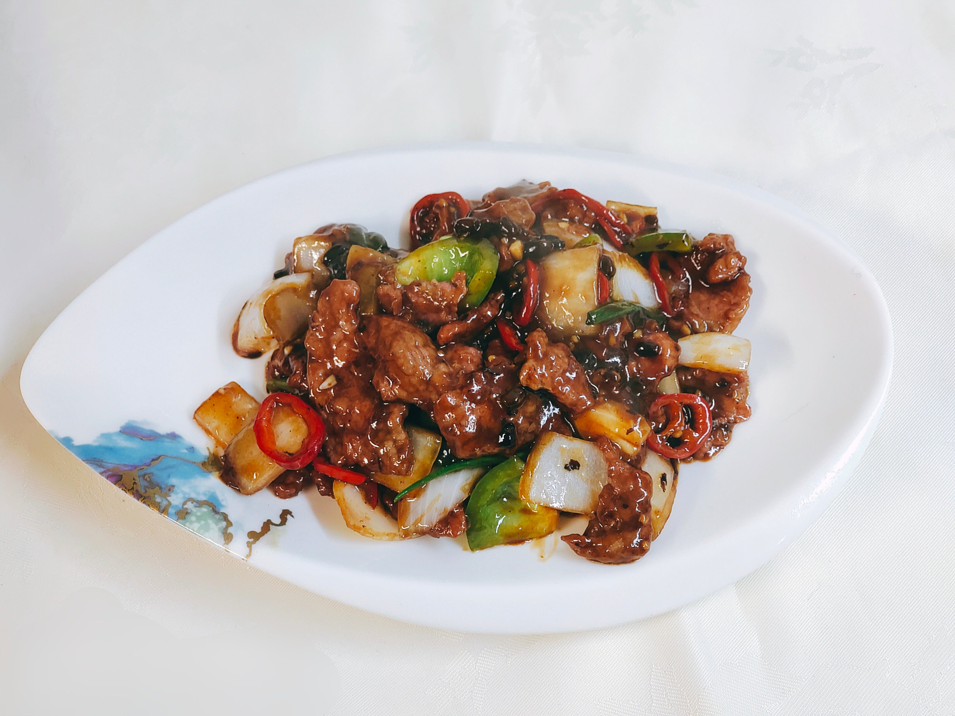 Stir Fried Sliced Beef with Chilli and Black Bean Sauce
