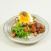 Muhsroom Poarched Egg