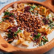 Hummus Fatteh with Meat