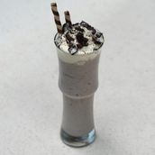 Oreo Milk Shake