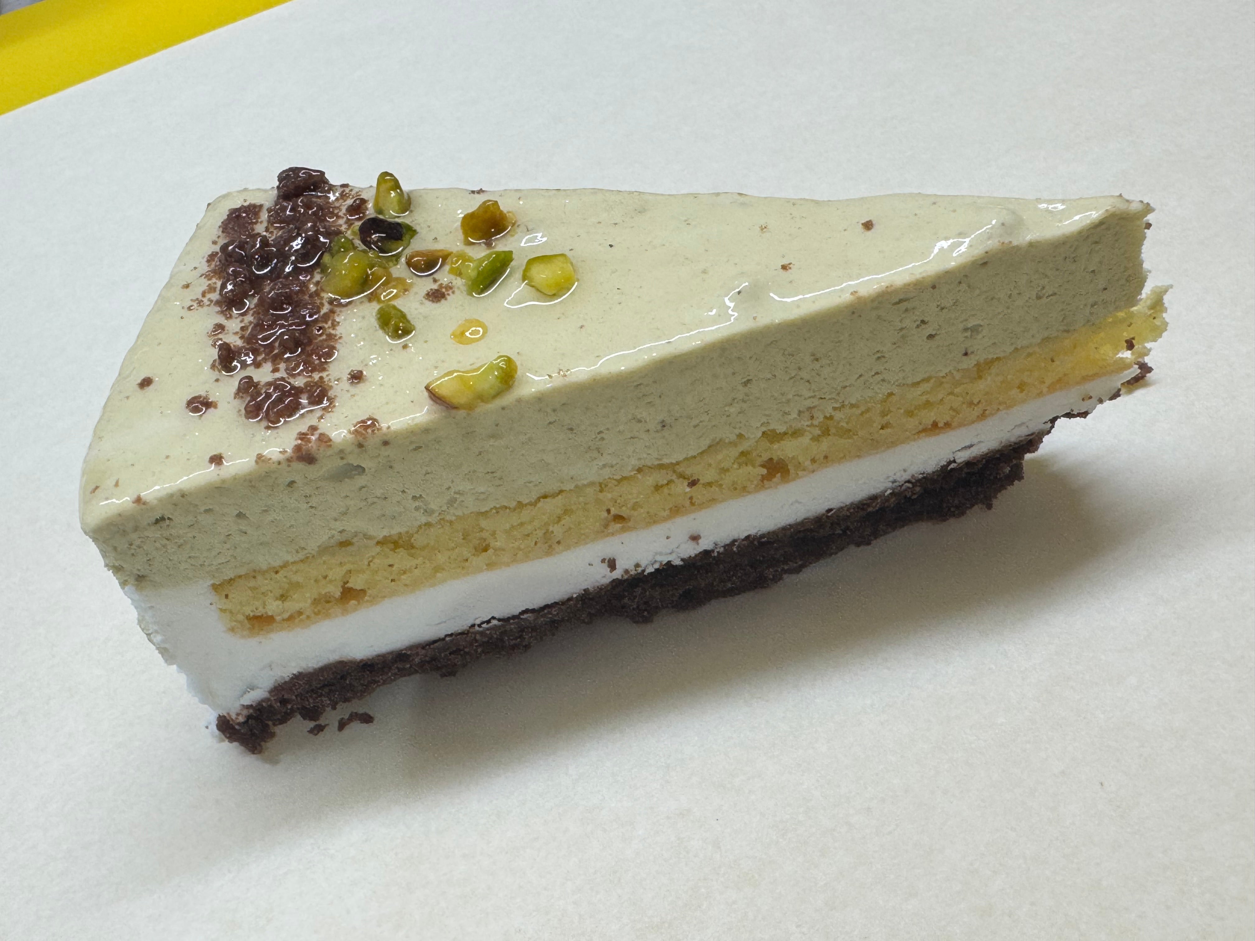 Pistachio and Ricotta cake