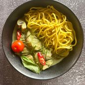 Thai Green Curry Noodle Bowl