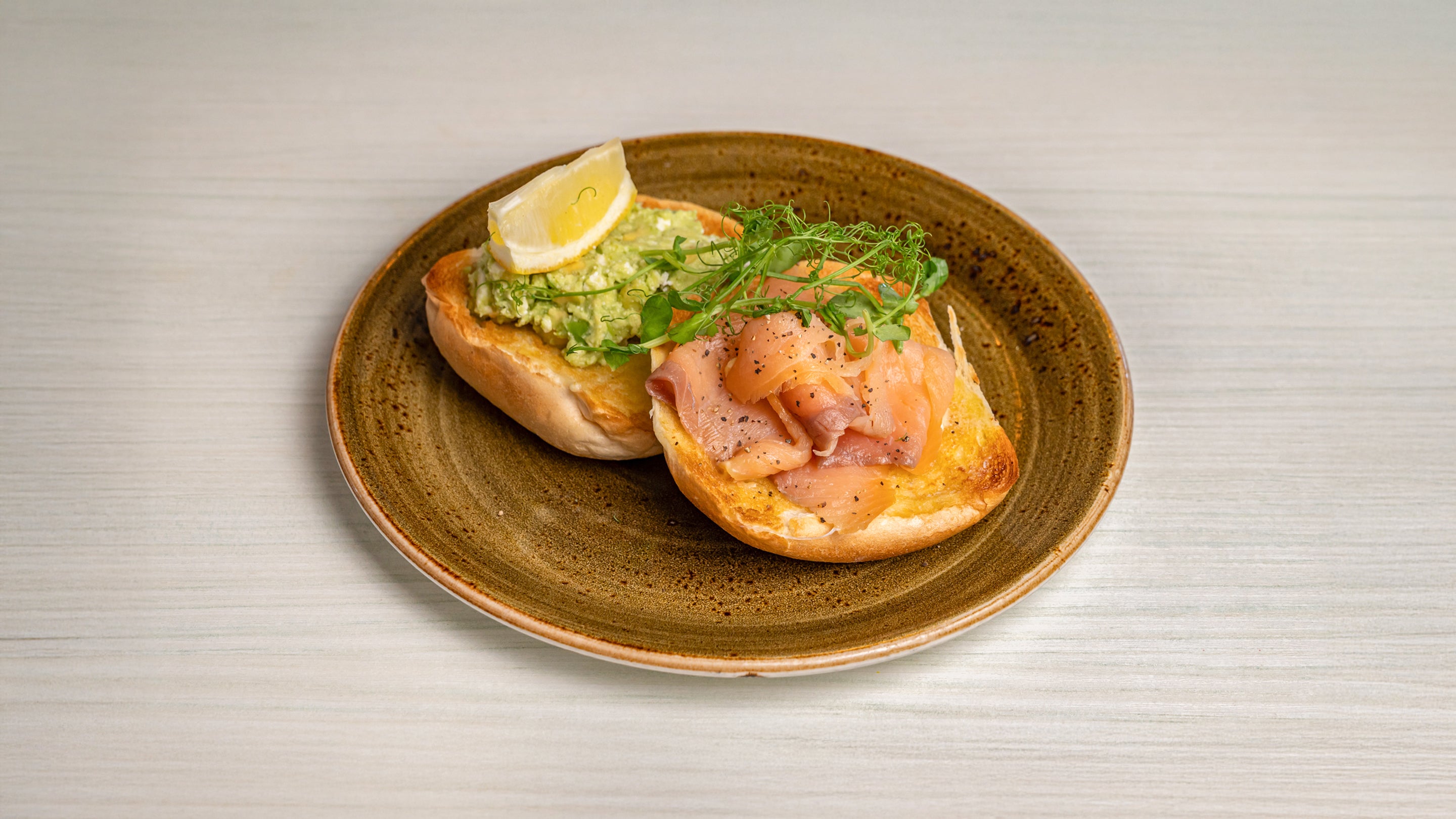 Smoked Salmon Bagel