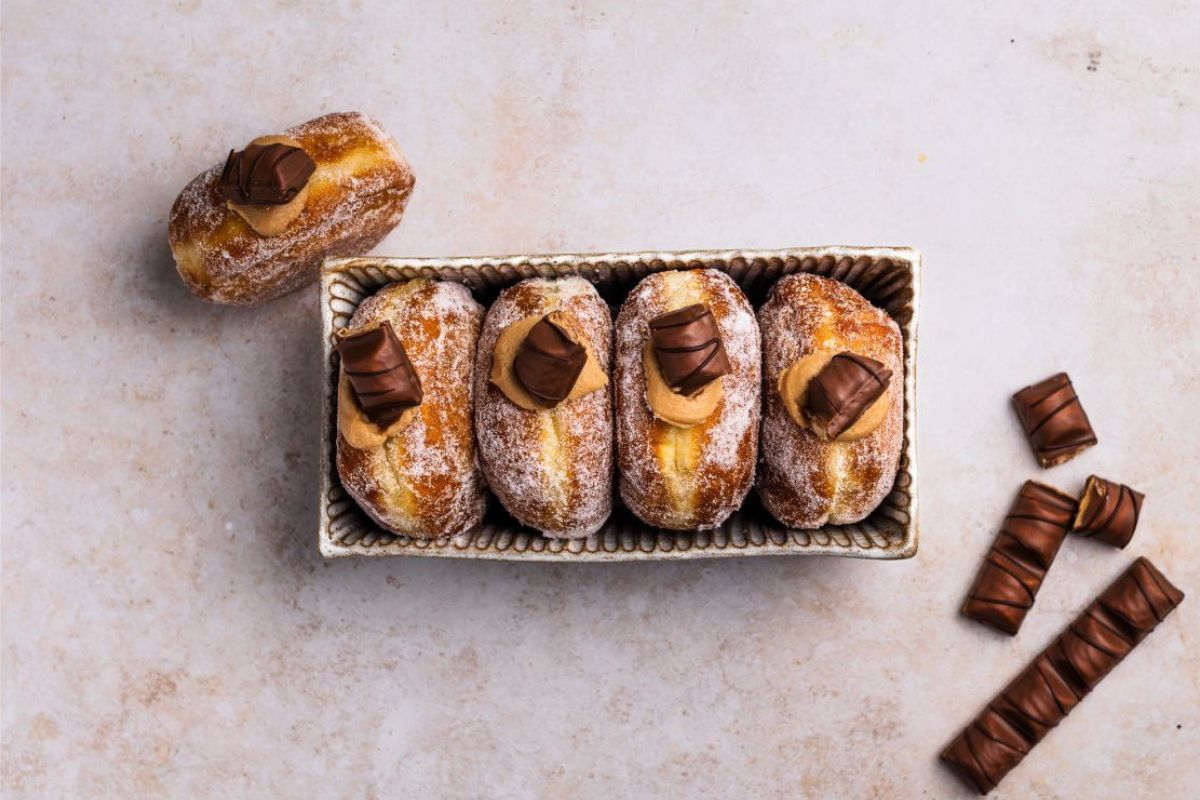 4x Nutella Filled Doughnuts