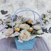 Blue Bag Ferrero
