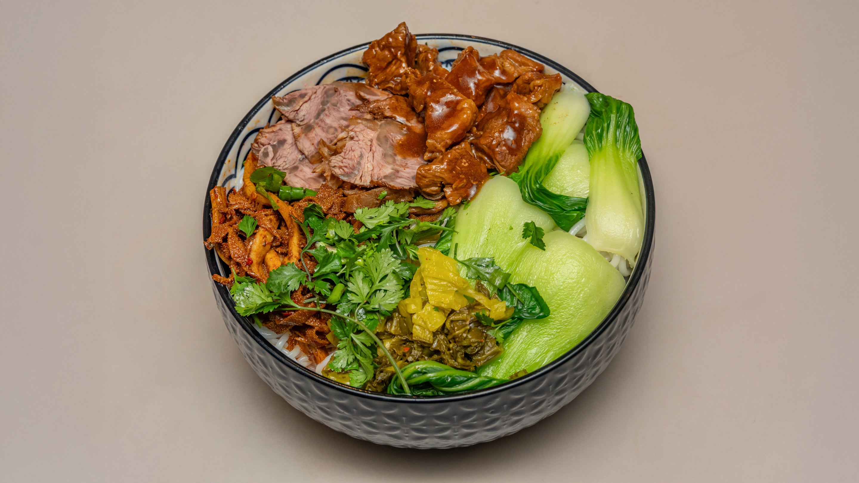Triology Beef Noodles (三宝牛肉(牛腱、牛肚、牛腩)