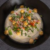 Hummus Beiruti