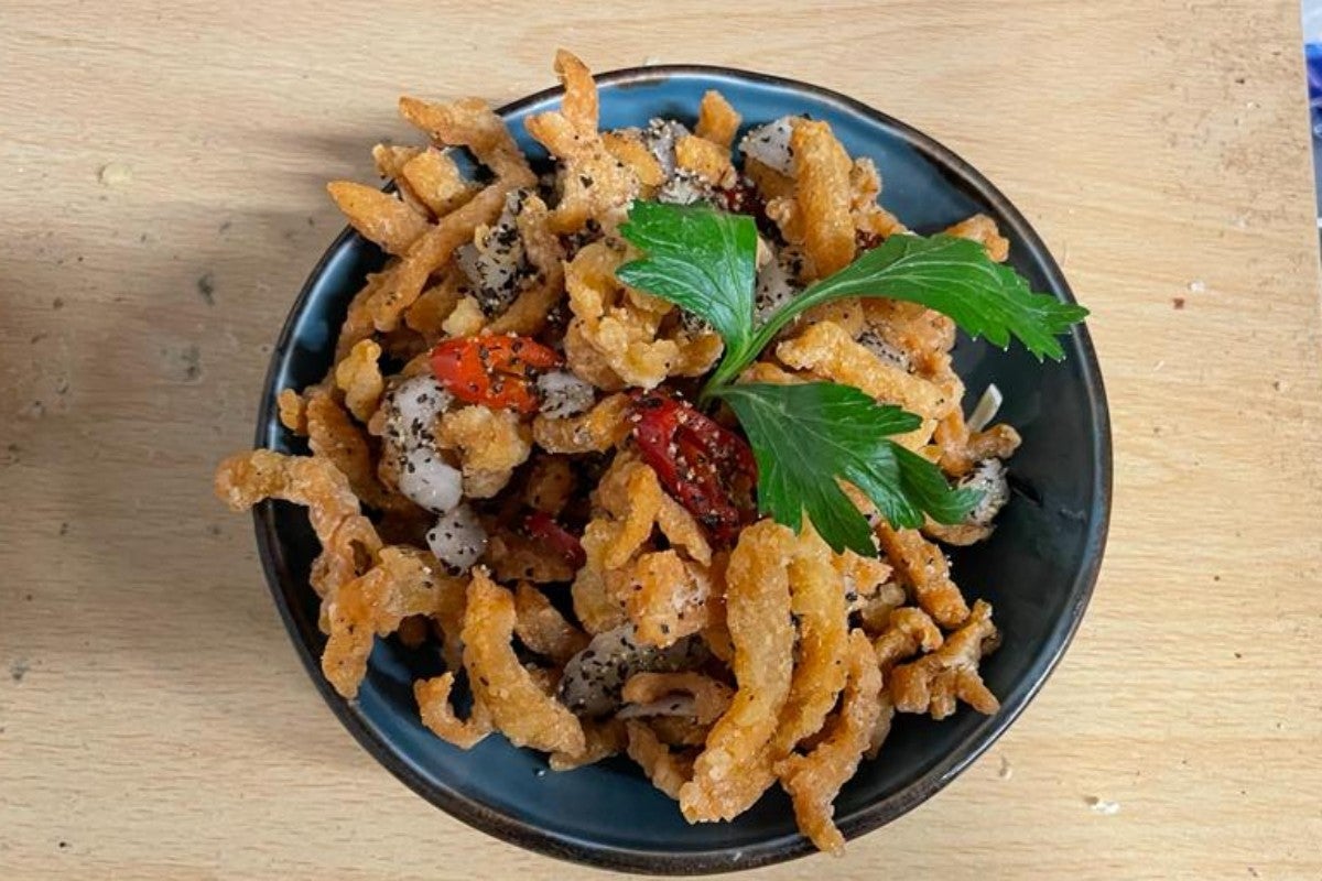 Black Pepper Shredded Chicken黑召雞絲