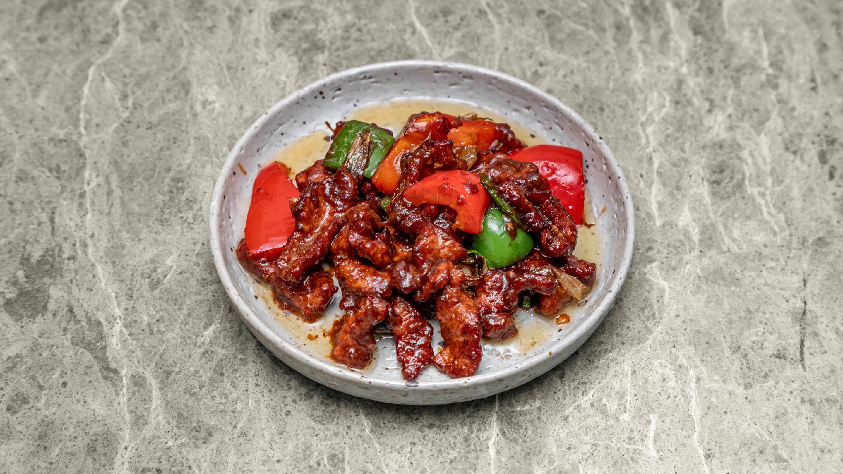 姜葱爆炒安格斯牛肉（无辣/辣） Stir-fried Anugus Beef with Ginger & Spring onion （Non-spicy/Spicy）