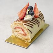 White chocolate Swiss roll