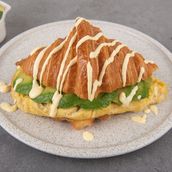 Omellete Croissant With Avocado