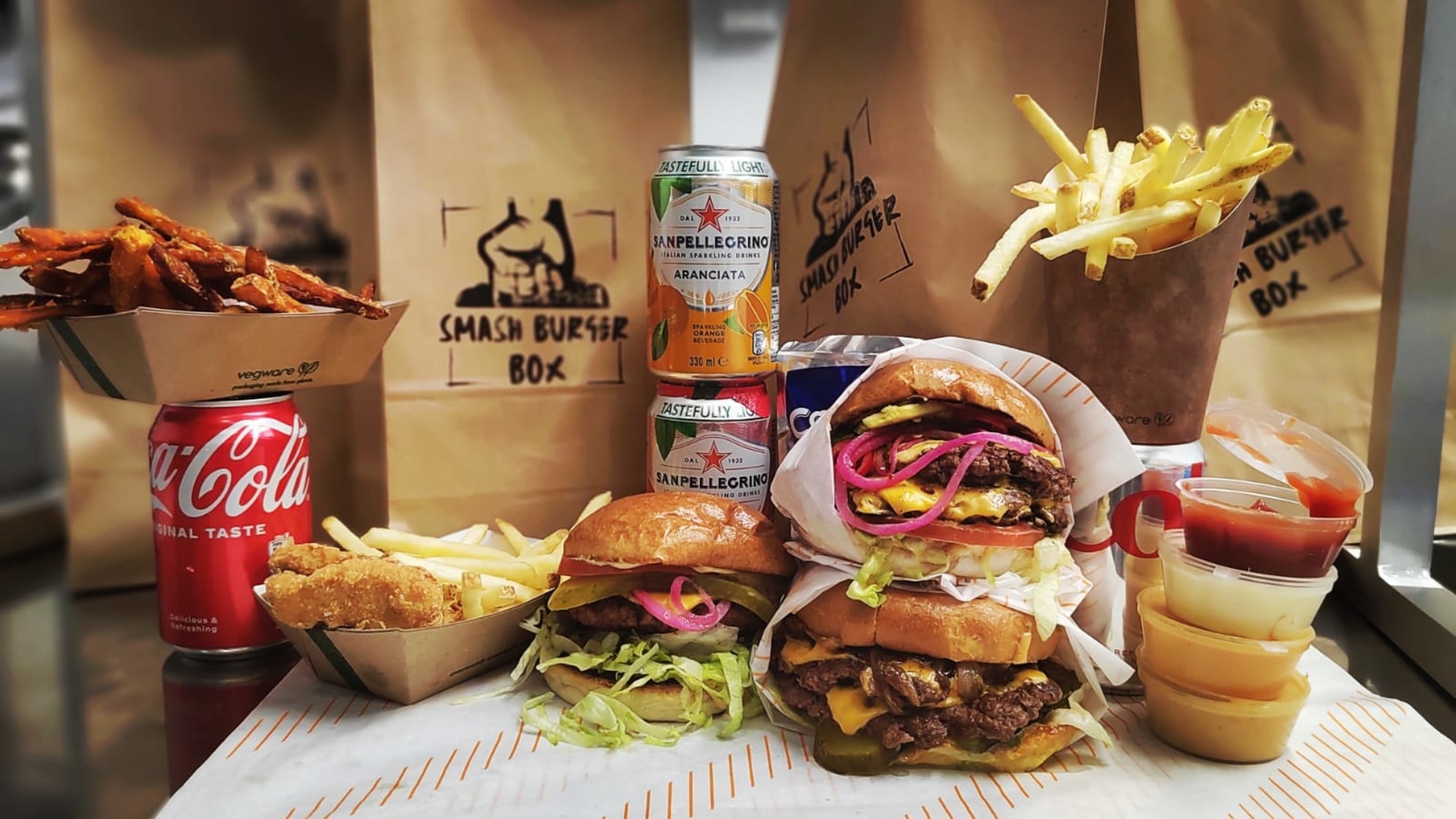 Smash Burger Box at Whelans Pub