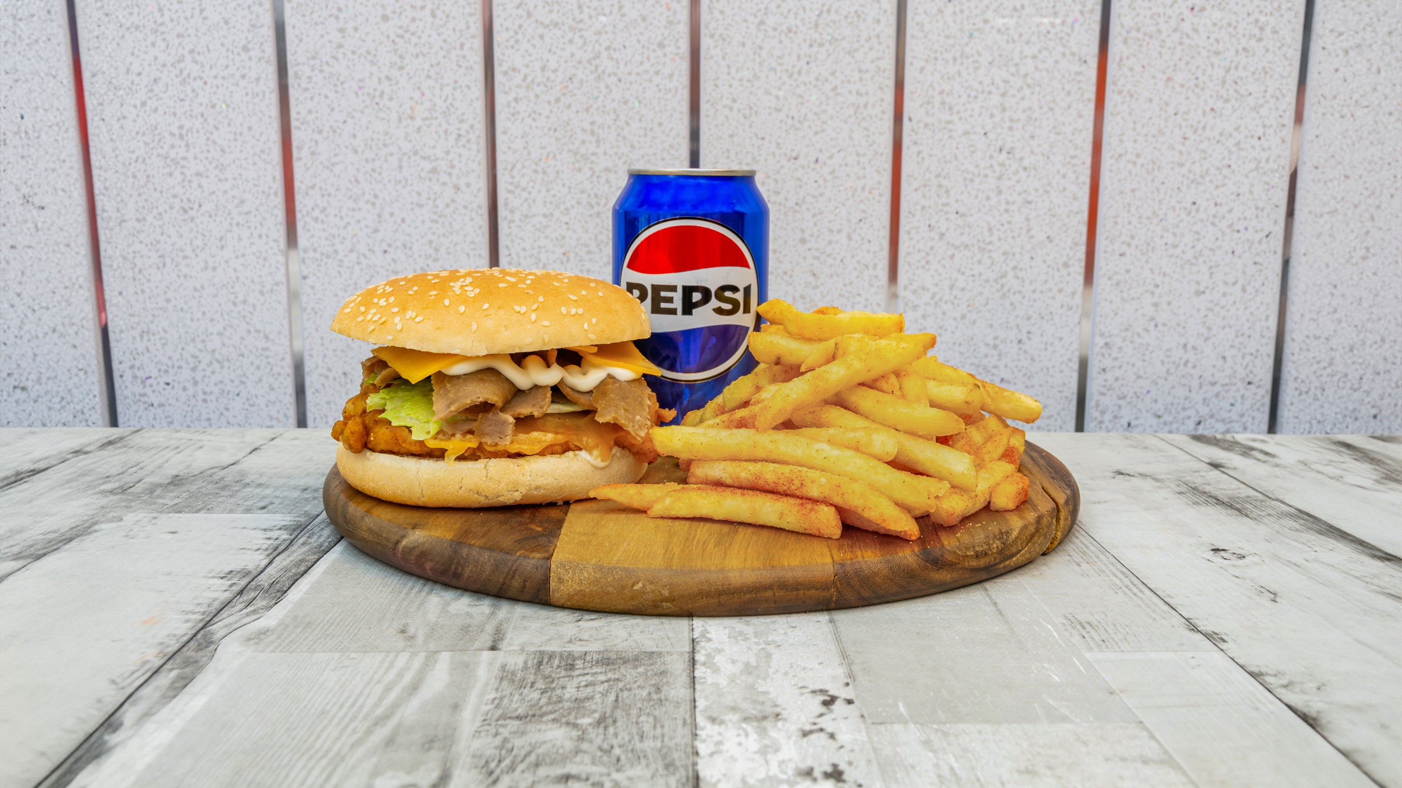 Retro Supreme Burger