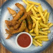 Chiken Strips  with French Fries 6 Pc