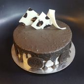 Oreo Cake 1/2 Kg