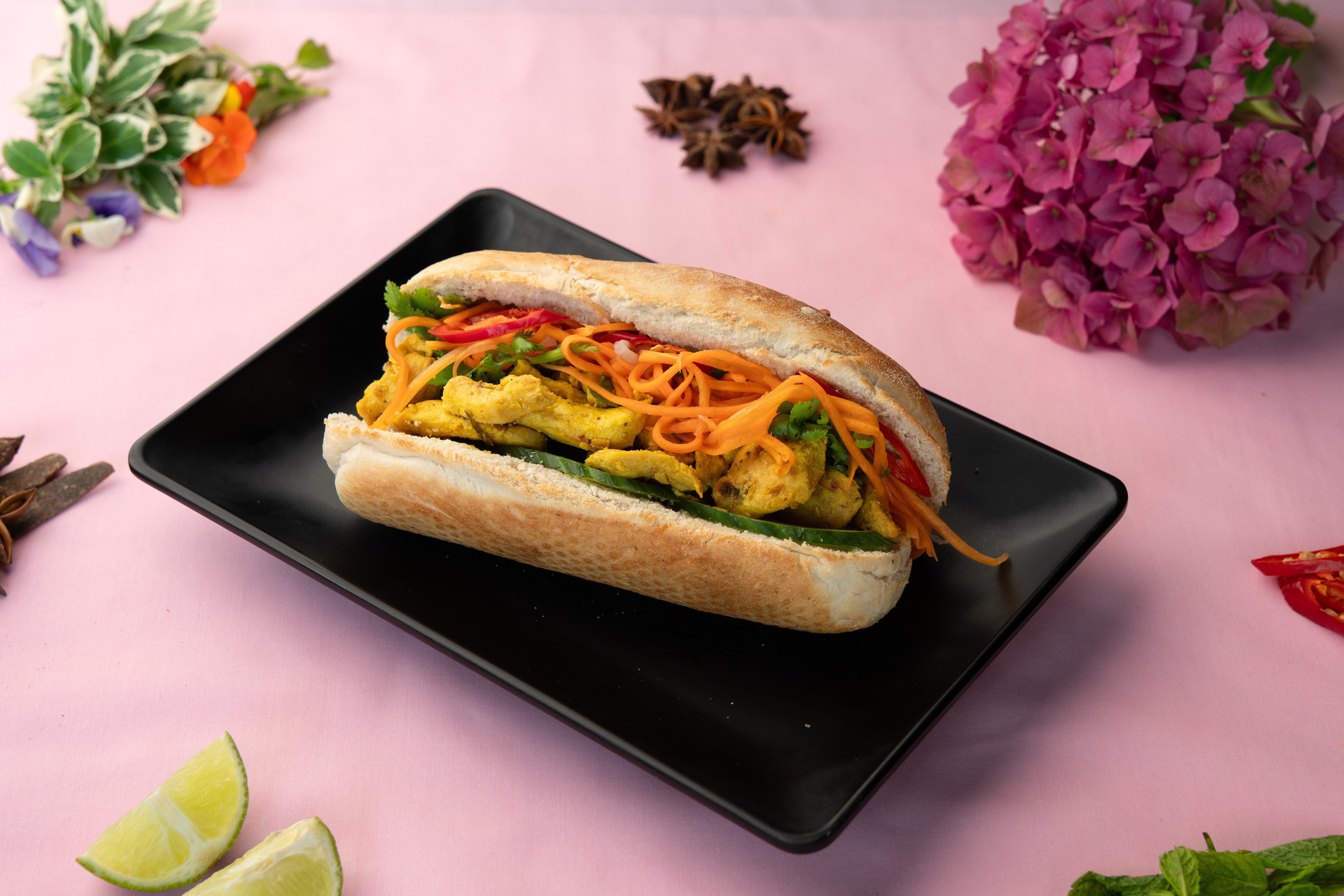 Bánh Mi Special - Bánh Mì Đặc Biệt (Có Trứng)