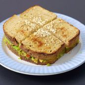 Moonglatte Sandwich