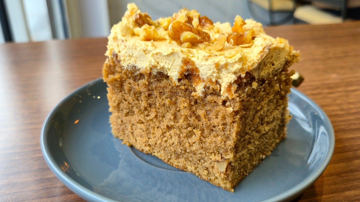 Coffee & Walnut Cake