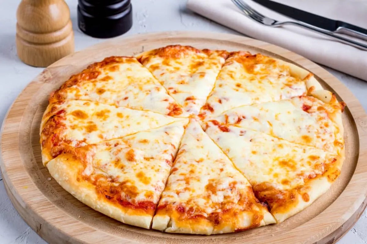 Four Cheeses Pizza