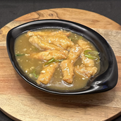 Chicken In Oyster Chilli Sauce Gravy